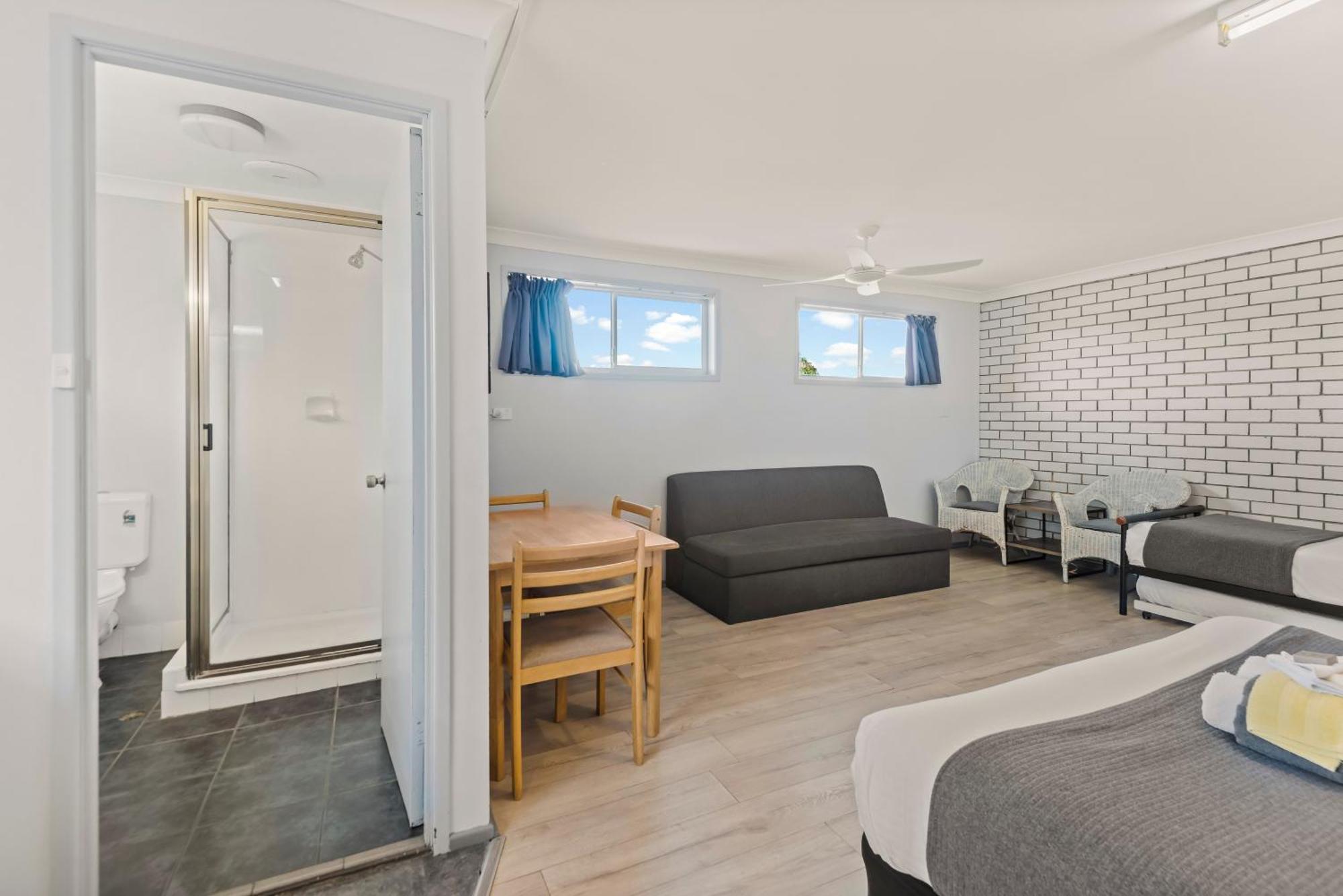 אוונס הד Pacific Motor Inn מראה חיצוני תמונה